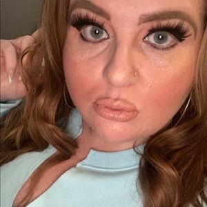 Meet your Posher, Sheila